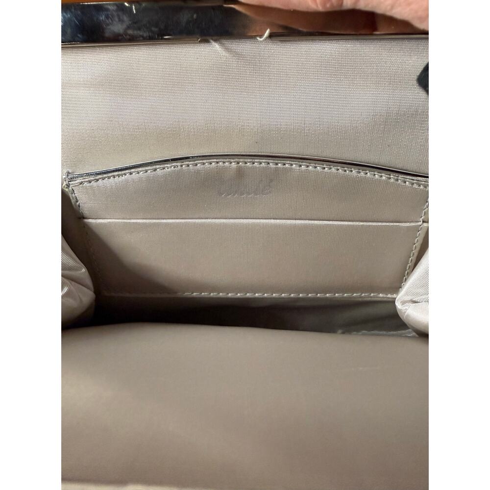 Vintage Andé Clutch Purse Women's Silver Metallic Evening Glam Chain Strap - Picture 4 of 8